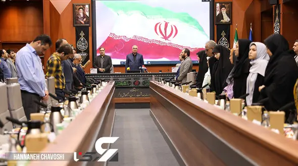 گزارش تصویری از آیین بزرگداشت راویان سلامت در وزارت بهداشت