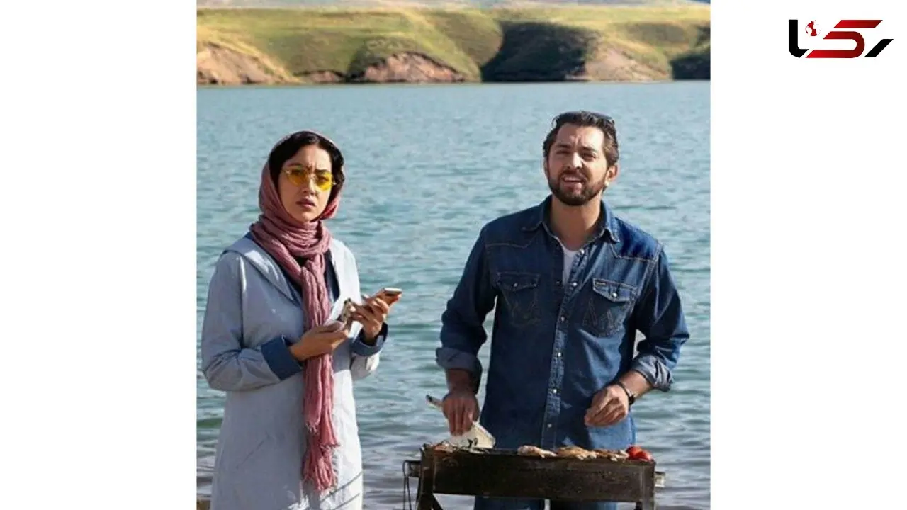عکس دیده نشده از بهرام رادان در حال پختن جوجه کباب کنار دریا +عکس 
