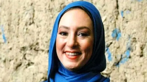 سحر ولد بیگی از انگشتر عتیقه اش رونمایی کرد/ خانم بازیگر با این عکس ثروتش را به رخ کشید !