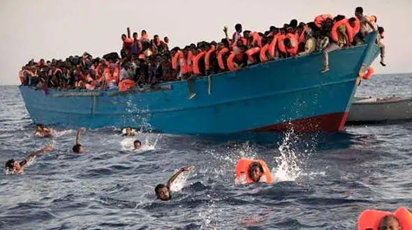 کشته و مفقود شدن ده‌ها مهاجر از ایران و افغانستان در پی غرق شدن قایق پناهجویان