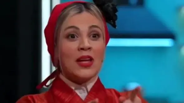 فیلم / هنرنمایی خاطره ساز ناهید مسلمی به سبک اوشین/ خیره کننده و چشمگیر