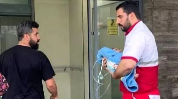 نجات نوزاد ۶ ماهه از خفگی در پایگاه امداد قائم‌شهر