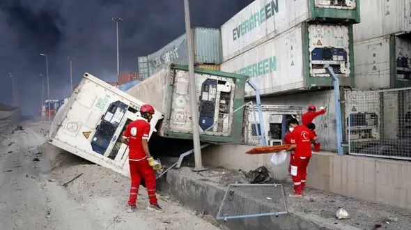  حضور ۶۰ نیروی عملیاتی و ۵ بالگرد هلال‌احمر در منطقه