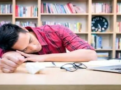 چرت نیمروزی، کلید طلایی برای افزایش سلامت مغز