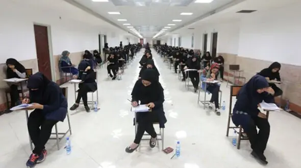 کنکور به تعویق نمی افتد