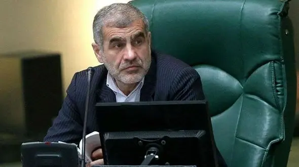 نیکزاد: پسرم پس ازتصادف غیر عمد از صحنه نگریخته است/ متواضعانه از مردم عذرخواهی می‌کنم!