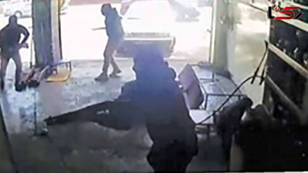 فیلم بازسازی صحنه تیرباران مرد کرجی توسط میثم بید و همدستانش / میثم بید با گلوله پلیس کشته شد 