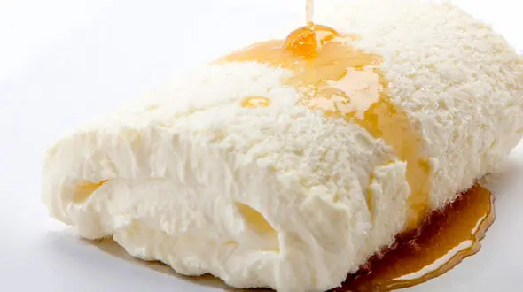 هشدار به کلسترولی ها / سرشیر و خامه در صبحانه ممنوع!