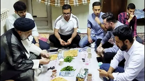 مهمانان چه کسانی بودند؟ / همه افطاری های رئیسی !