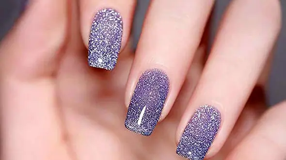 تفاوت لاک ناخن با لاک ژل با کاشت ناخن    