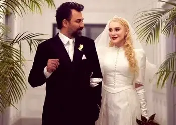 فیلم / ماه عسل آرام جعفری و تازه داماد در کشتی کروز اروپا/ خانم بازیگر: روسیه نه منو با  دختر روس ها اشتباه میگیرن .... / از بچگی عاشق لباس عروس بودم هی عروس بشم هی برم ...