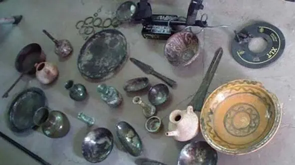 دستگیری باند سارق میراث فرهنگی در گتوند خوزستان