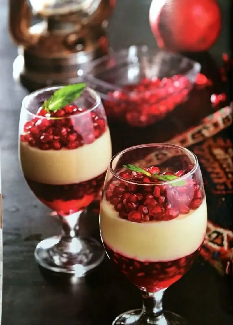 تزیین ژله شب یلدا | جدیدترین و شیکترین ایده های تزیین ژله شب یلدا ۱۴۰۴ فوق لاکچری و عروس‌پسند!