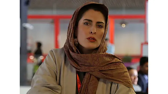 عکس تاسف برانگیز بهناز جعفری/  خانم بازیگر چرا افسوس می خورد !؟