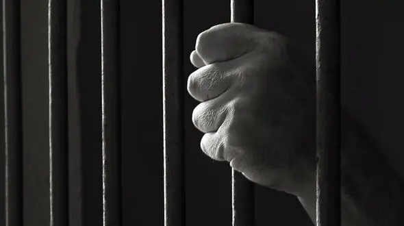مرگ مرموز زندانی 72 ساله زندان اوین در بیمارستان / بازپرس ویژه قتل وارد عمل شد