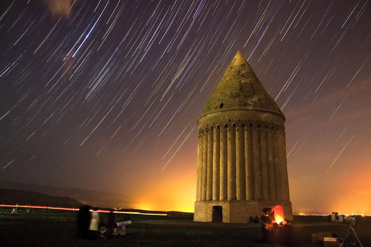 برج رادکان؛ میراث علمی و هنری ایران زمین