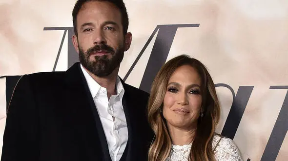 لو رفتن عکس های مخفی عروسی جنیفر لوپز با پهباد جاسوسی ! / لاکچری ترین لباس عروسی را ببینید !