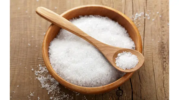 به این 7 دلیل باید نمک را کم کنید /نمک زیاد زوال عقل می آورد