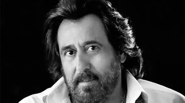 فیلم دلتنگی شهرام شب پره برای وطن؛ امیدوارم به ایران برگردم / من دیگه وقتی ندارم