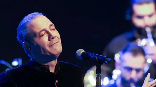 دانلود آهنگ علیرضا قربانی به نام تو مرا جان و جهانی، چه کنم جان و جهان را 