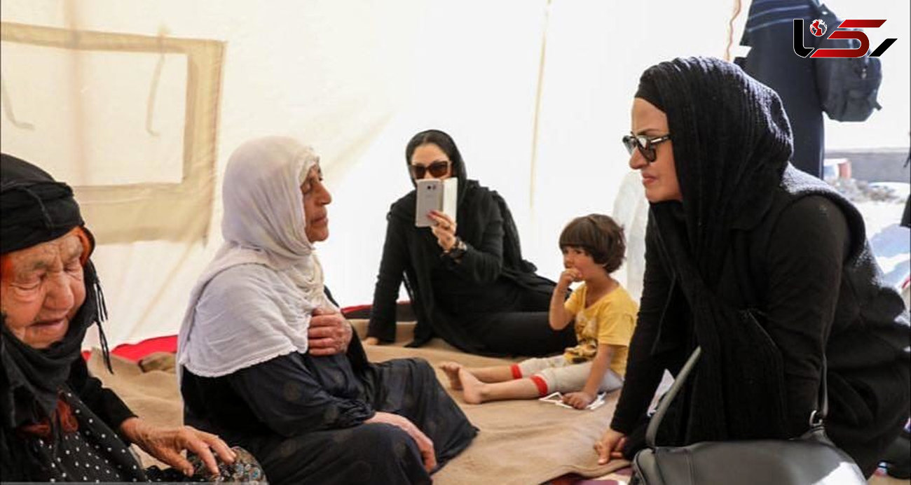 گریه بازیگر زن در میان زلزله زدگان +عکس