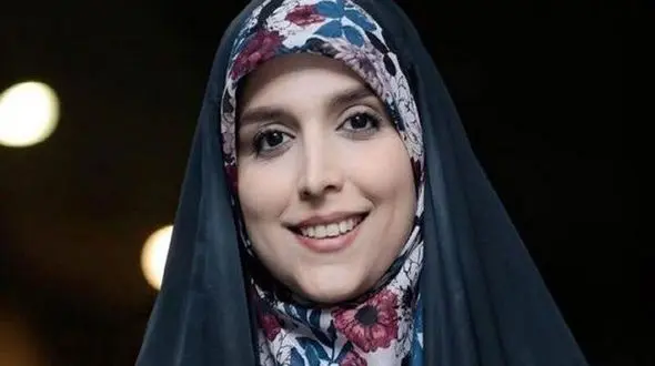 عکس مژده لواسانی در پاریس/ پوشش جذاب خانم مجری  در فرانسه! 