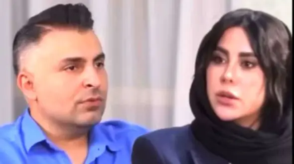 فیلم / رونمایی علیرضا طلیسچی  از همسرش در 40 سالگی: معیارهای عروس خانمم 3 تاس  توحید، معاد و نبوت .../قبلا هم به آقای مدیری گفته بودم باید...