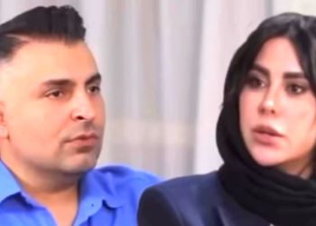 فیلم / رونمایی علیرضا طلیسچی  از همسرش در 40 سالگی: معیارهای عروس خانمم 3 تاس  توحید، معاد و نبوت .../قبلا هم به آقای مدیری گفته بودم باید...