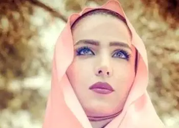 فیلم / سوگل طهماسبی بازیگر یوسف پیامبر: بخاطر حجاب مقنعه کارگردان ها به من نقش نمیدادند ... ازم روسری رنگی میخواستن و من ... ! / همین باعث شد تا بهترین نقشها به دیگران ....