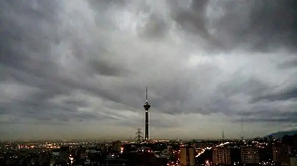 هوای ابری تهران؛ آیا باران می بارد؟