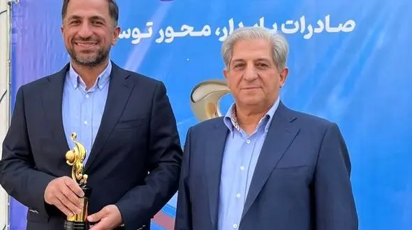 شرکت کشت و صنعت طلاچین صادرکننده نمونه ملی شد/ نتیجه جهاد شبانه روزی برای رشد تولید + گزارش تصویری