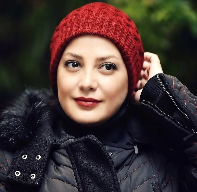  طناز طباطبایی