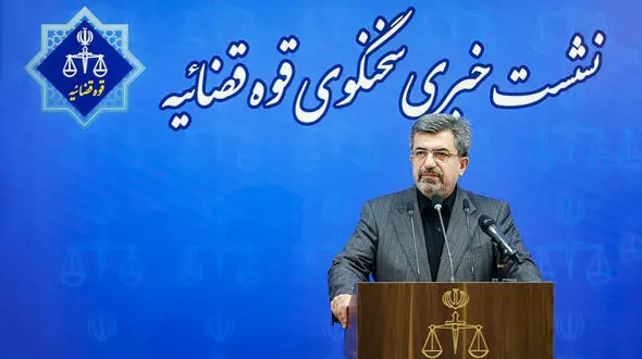 شلیک مرگ به وکیل شاهرودی جلوی دادگاه / او در آمبولانس چه گفت؟!