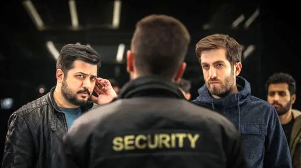 ظریف؛ گاندو دروغ است / گاندو حرکت سریالی علیه دولت روحانی