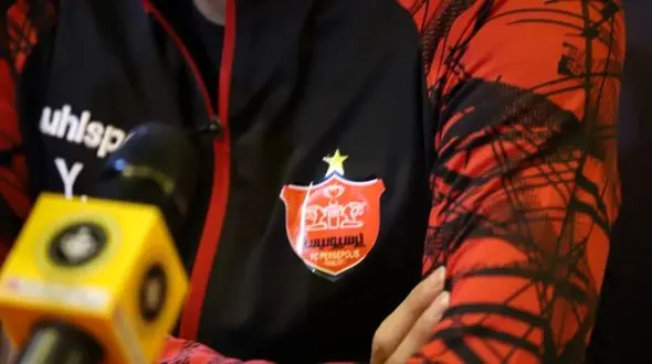 مایکل اوینینگ رسماً به پرسپولیس پیوست