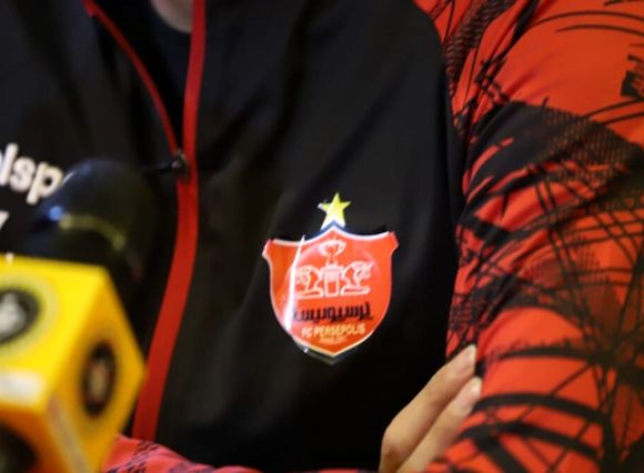 مایکل اوینینگ رسماً به پرسپولیس پیوست