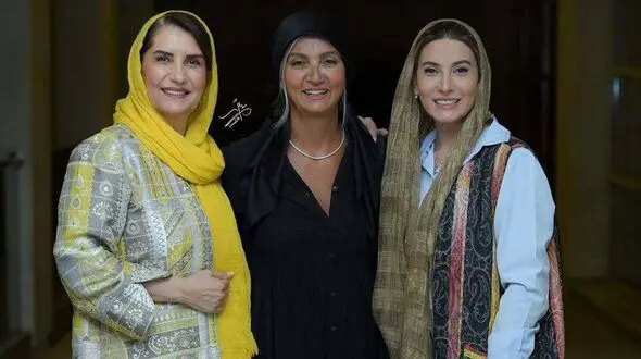 نگاهی به شیک ترین استایل های بازیگران در جشن نفس/ از فریبا نادری زیبا تا شیکی رویا جاویدنیا