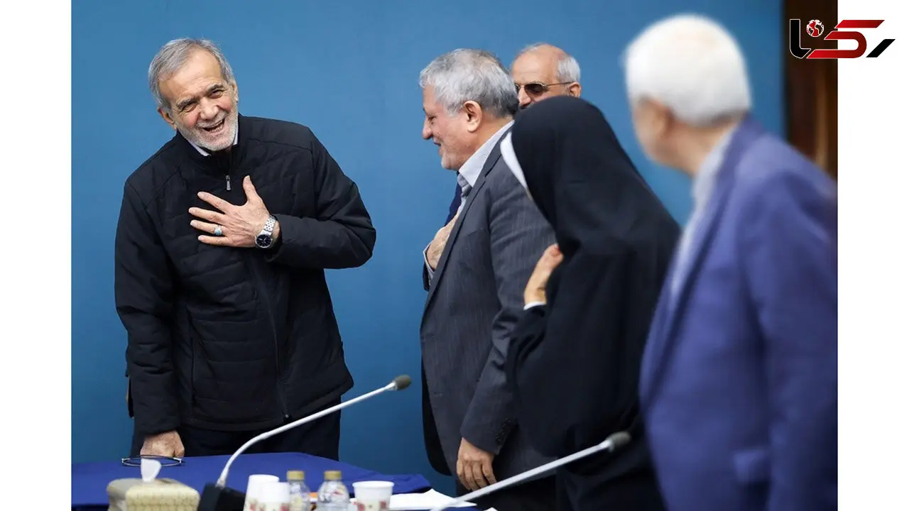 فائزه هاشمی در دیدار با پزشکیان / دغدغه های مردم ،مشکلات زندانیان سیاسی ولایحه خشونت علیه زنان مطرح شد