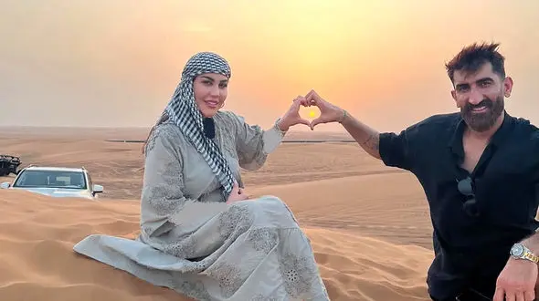 عکس ها / نگاهی به چیدمان ساده  خانه پدر علیرضا بیرانوند ../ کاخ اکرم بانو کجا و خانه پدرشوهرش کجا ؟! ....