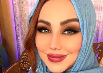 فیلم / بهنوش بختیاری خانم دده : من برعکس خانمایی که با ابروی تتو شده، مژه اکستنشن و ناخن کاشت و ‌آرایش کامل میخوان برن جلوی دوربین ....