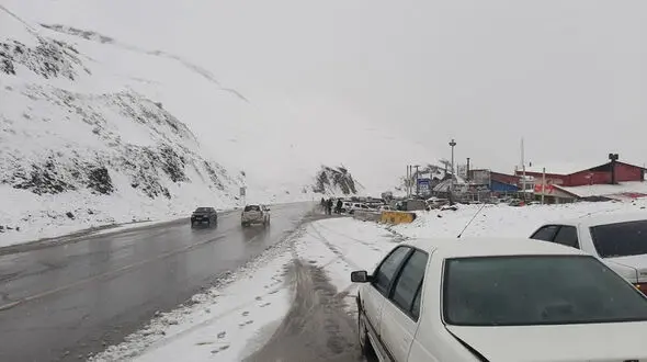 ممنوعیت تردد در جاده چالوس و هراز / مسافران بخوانند
