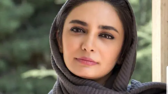 رونمایی از شیک ترین مانتوی لیندا کیانی + عکس 