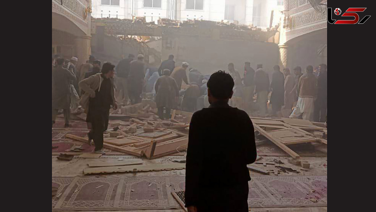 ۵۶ کشته و دهها زخمی در انفجار تروریستی در پیشاور پاکستان+ فیلم