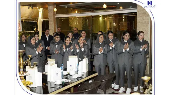 دختران افتخارآفرین فوتسال ایران با همراهی بانک صادرات ایران رهسپار مسابقات جهانی شدند