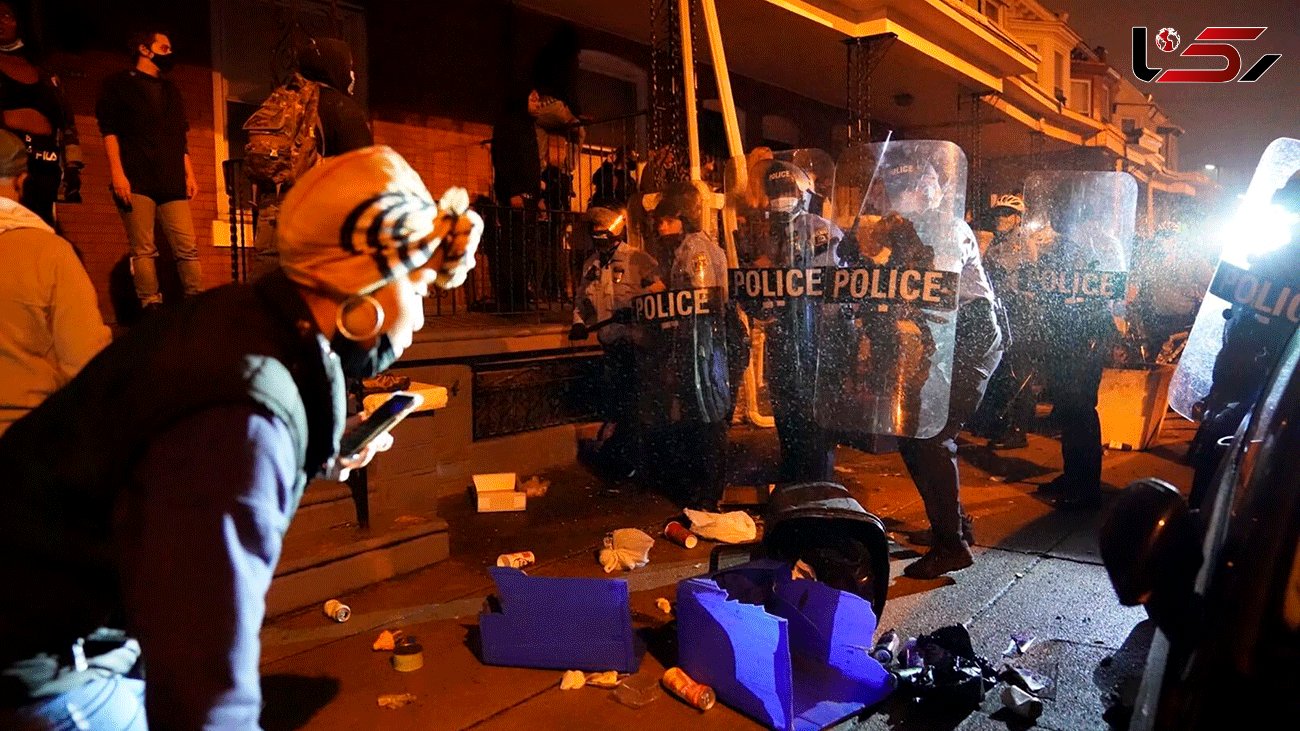 Philadelphia Protesters Face Off with Riot Cops over Police Shooting
