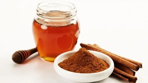  درمان دندان درد با عسل و دارچین