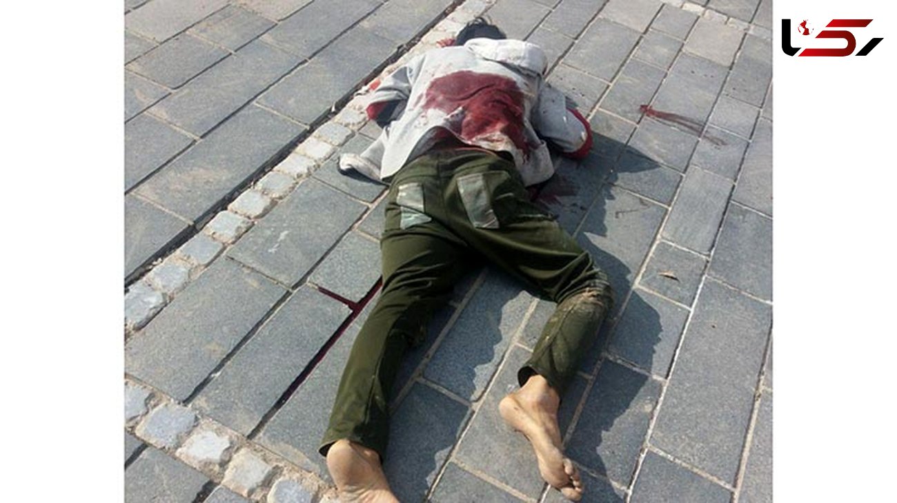 عکس جسد سلاخی شده یک مرد وسط پیاده رو / در آبسرد رخ داد