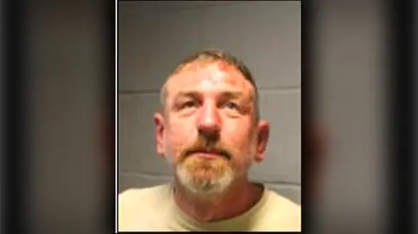 راز انبار مهمات در اتاق هتل + عکس 