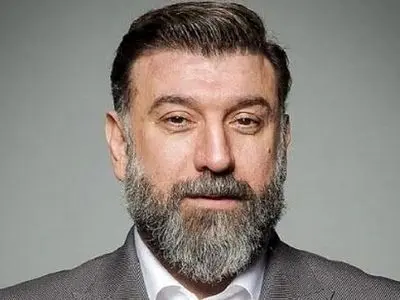 فیلم آواز شاد/ رقص خدابیامرز علی انصاریان تو خلوت خودش دلت پر میزنه ای امان ای