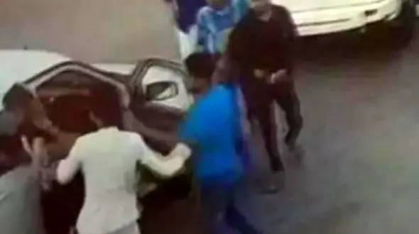 کتک کاری پسر آقای وزیر در خیابان خبرساز شد! +عکس